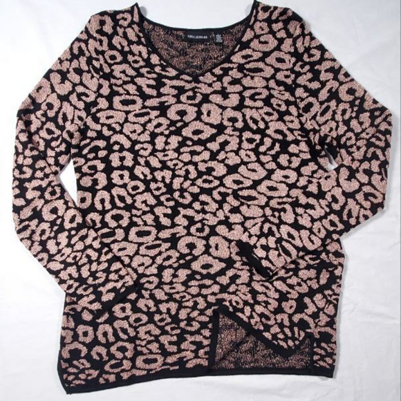 🧑🎄10/10🧑🎄Nina leonard printed sweater size large - Picture 1 of 11
